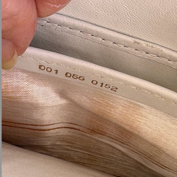 Vintage Gucci White Leather Shoulder Bag – 1960s/1970s Italian Classic - Picture 8 of 10